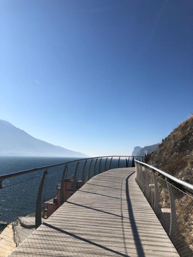 Un Balcone Sul Garda Apartment Tremosine Exterior photo