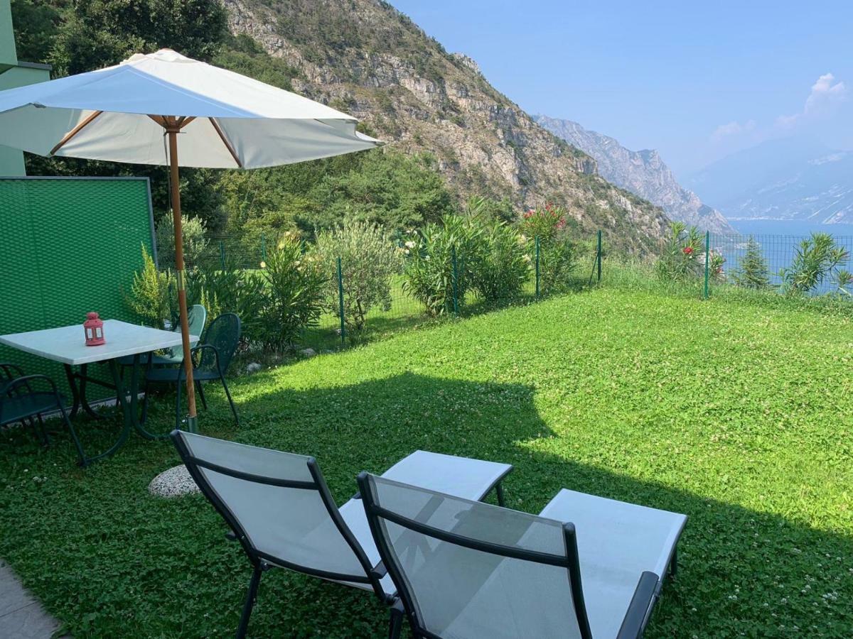 Un Balcone Sul Garda Apartment Tremosine Exterior photo